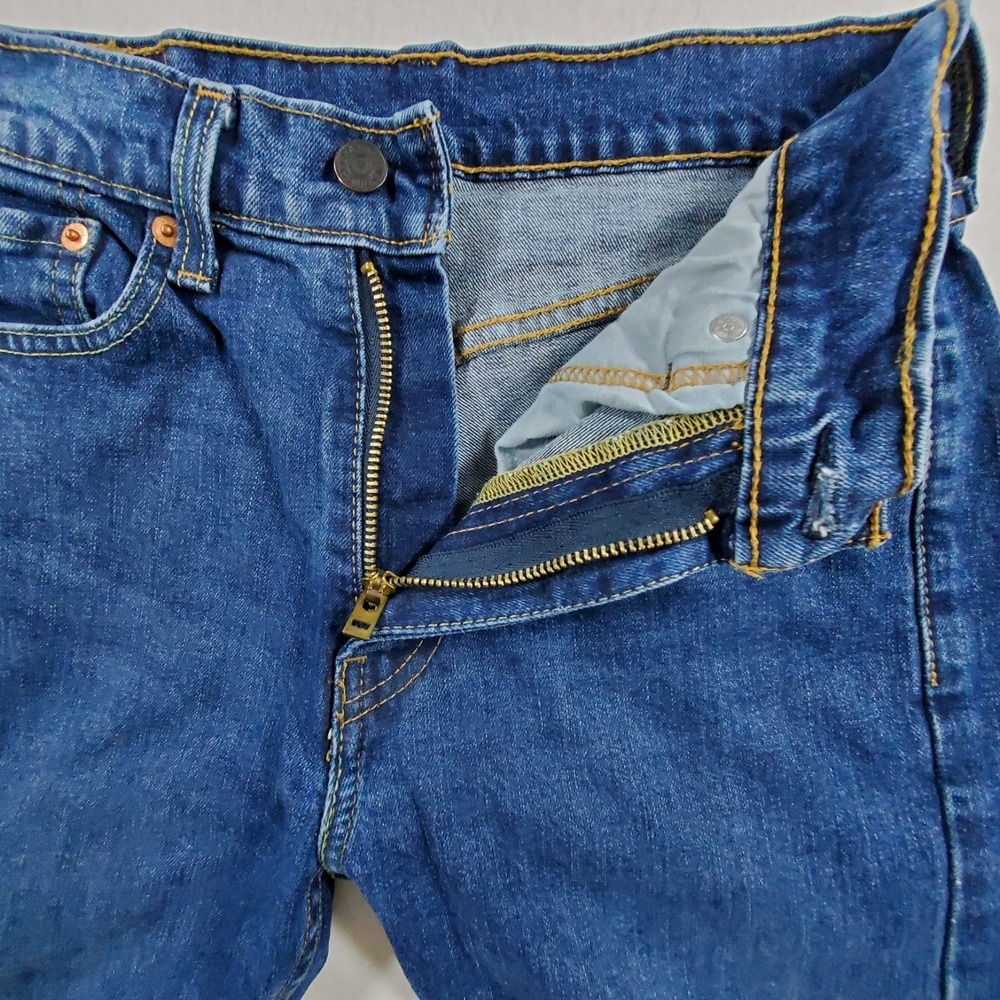 Levi's 505 Regular Fit Jeans Mens‎ 29x30 Blue Medium Wash Straight Leg - Picture 4 of 10